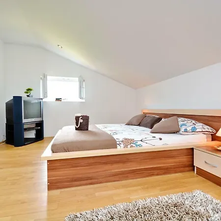 Captain's Villa *